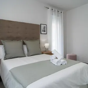 https://con-luz-propia-amplio-y-a-estrenar.es-andalucia.com